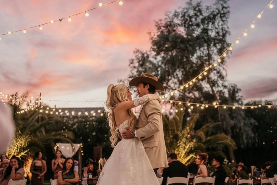Confetti and Chaos Event Planning & Mobile Bar