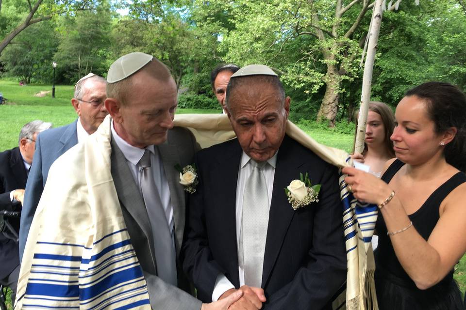 Jewish wedding in Central Park