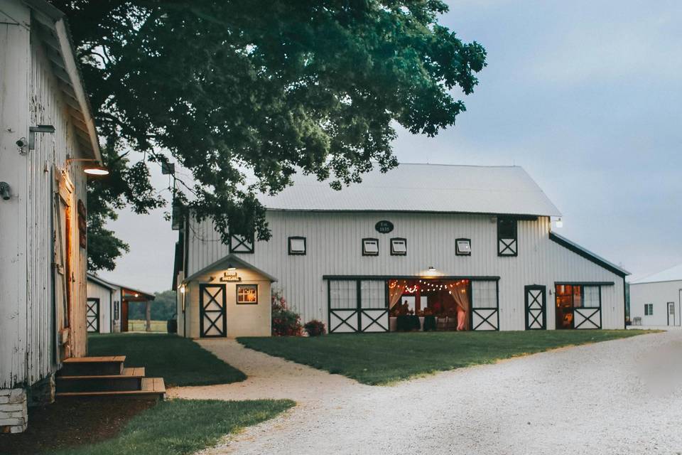 The Homestead 1835 barn