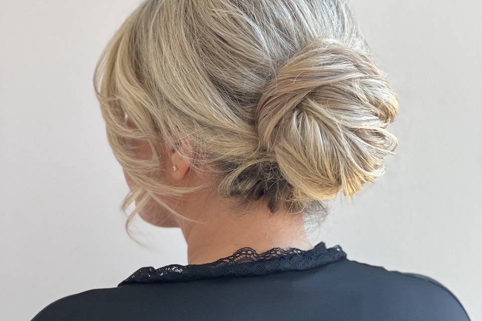 Textured low bun