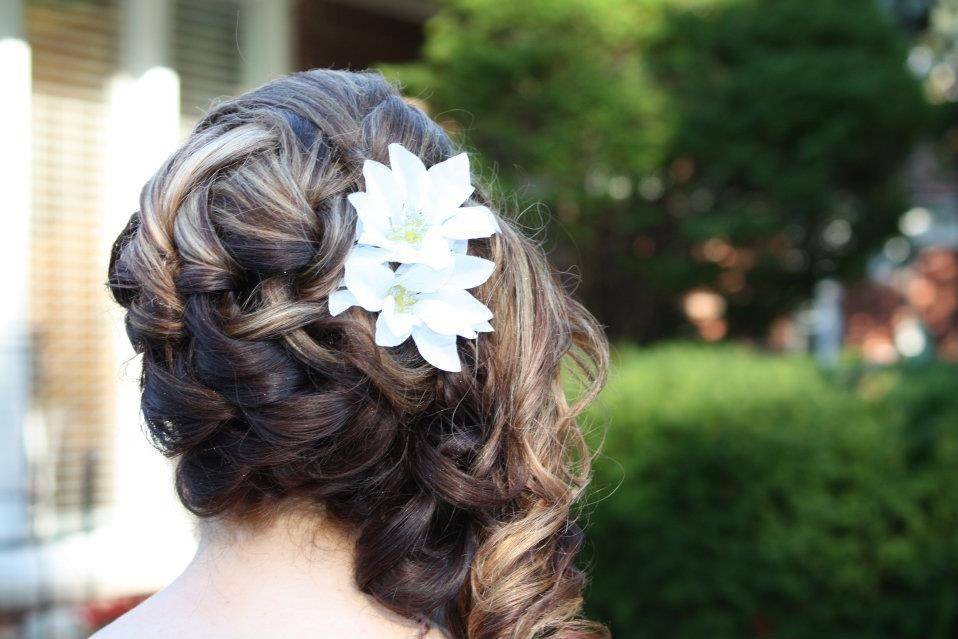 Crystal Conch Hair & Makeup (NOT ACCEPTING ANYMORE WEDDINGS)