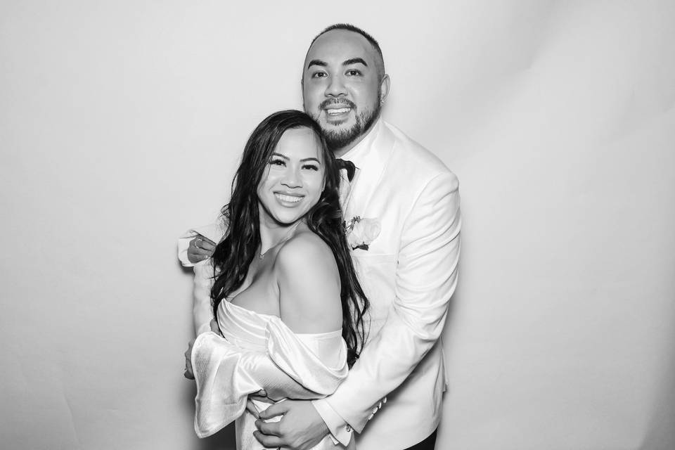 Black/White Glam Booth