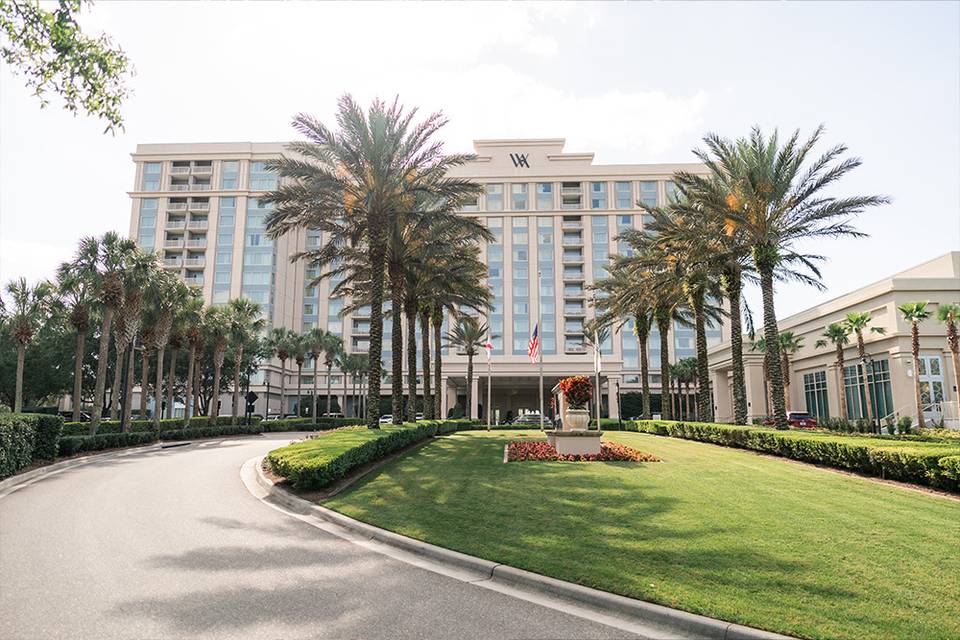 Experience Waldorf Astoria