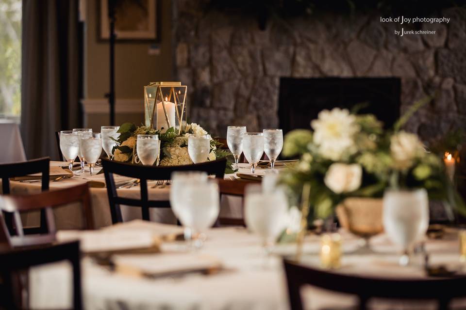 Reception tables | Look of Joy Photography