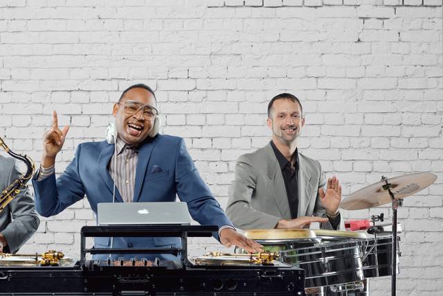 DJ Sample Trio