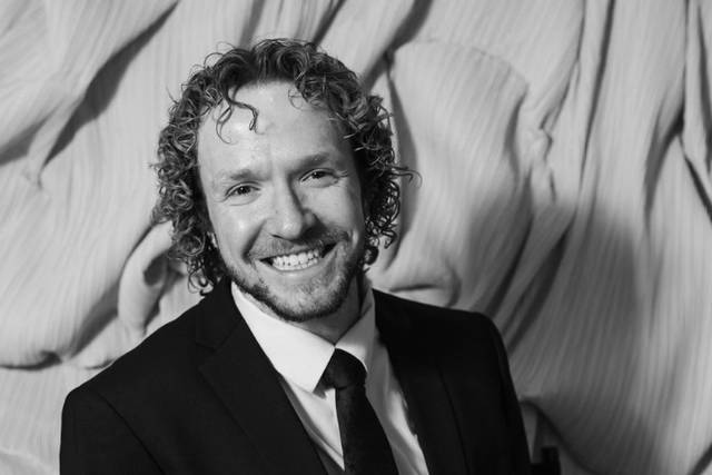 Opera-Trained Wedding Singer