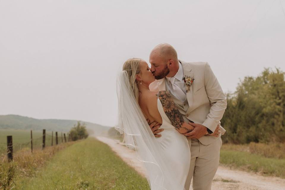 Country Airbnb Wedding