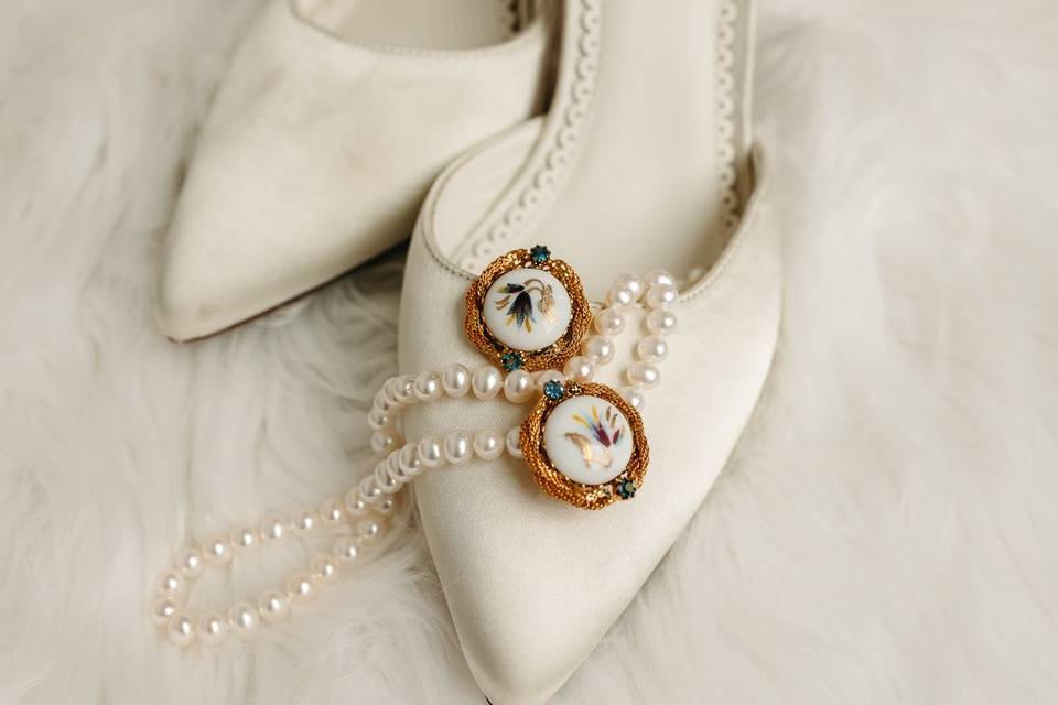 Elegant wedding shoes