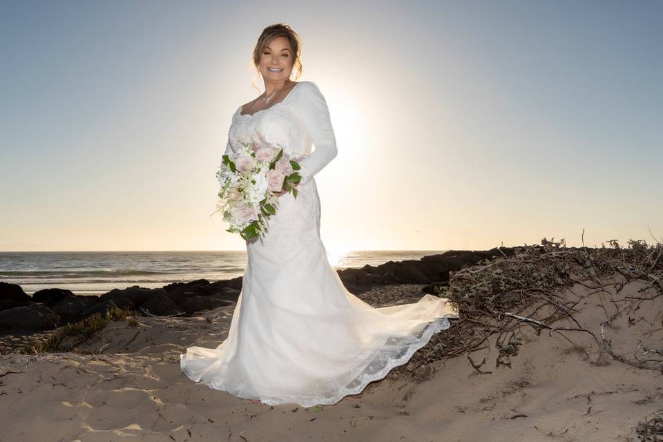 Bridal, Pacific Ocean.