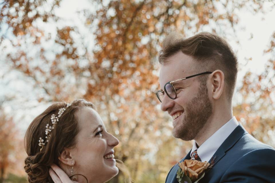 Redhead bride and groom