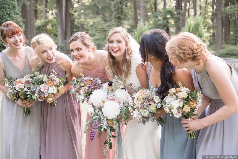 Garden colors on bridal party