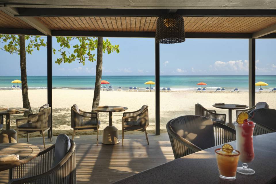 Ocean Breeze Restaurant