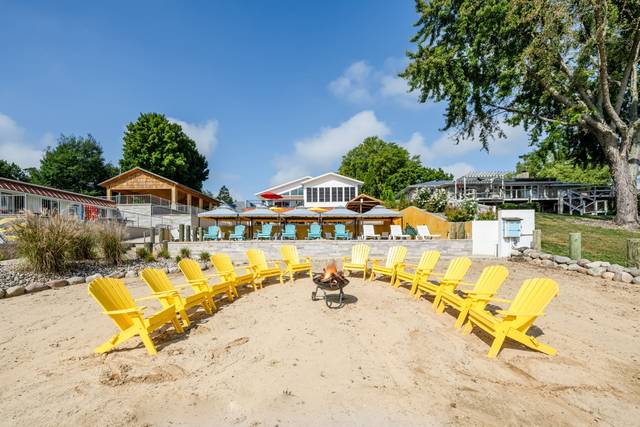 Schicks Lakeside Resort