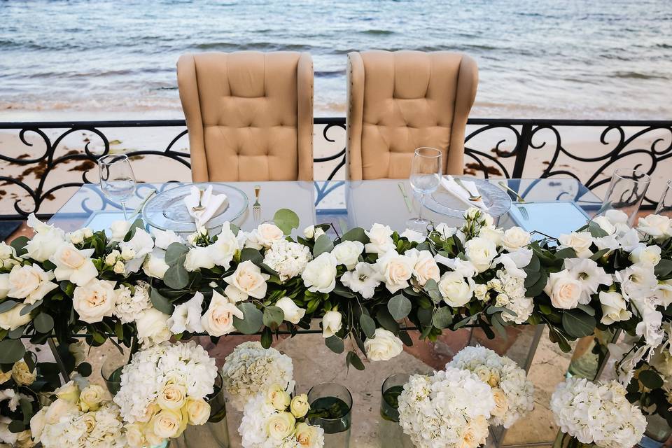 Sweetheart Table