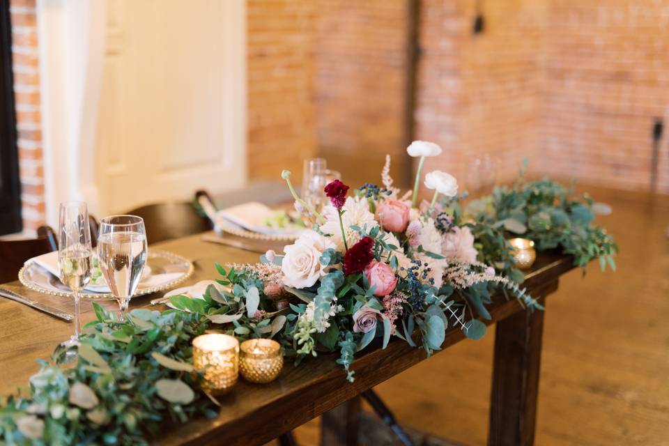Sweetheart Table Accents
