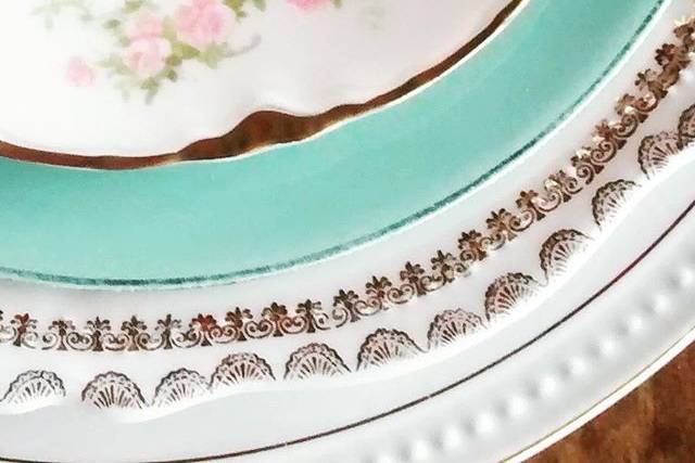 Gigi & LaClede - Vintage Dish Rentals