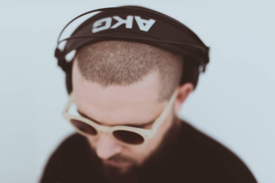 Andrew MacKenzie Dj