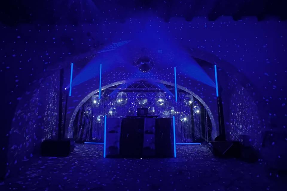 Andrew MacKenzie Dj
