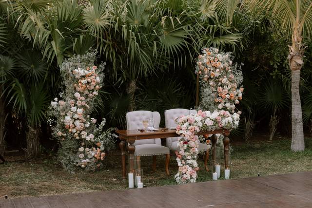 Runaway Bride Destination Weddings