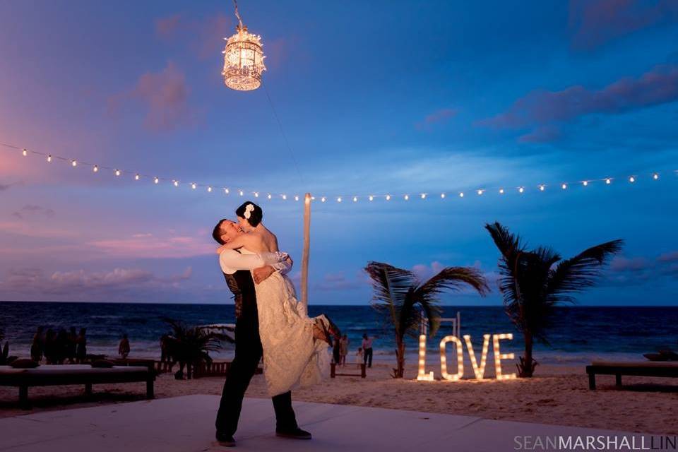 Runaway Bride Destination Weddings