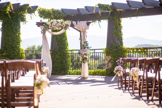StoneTree Estate by Wedgewood Weddings