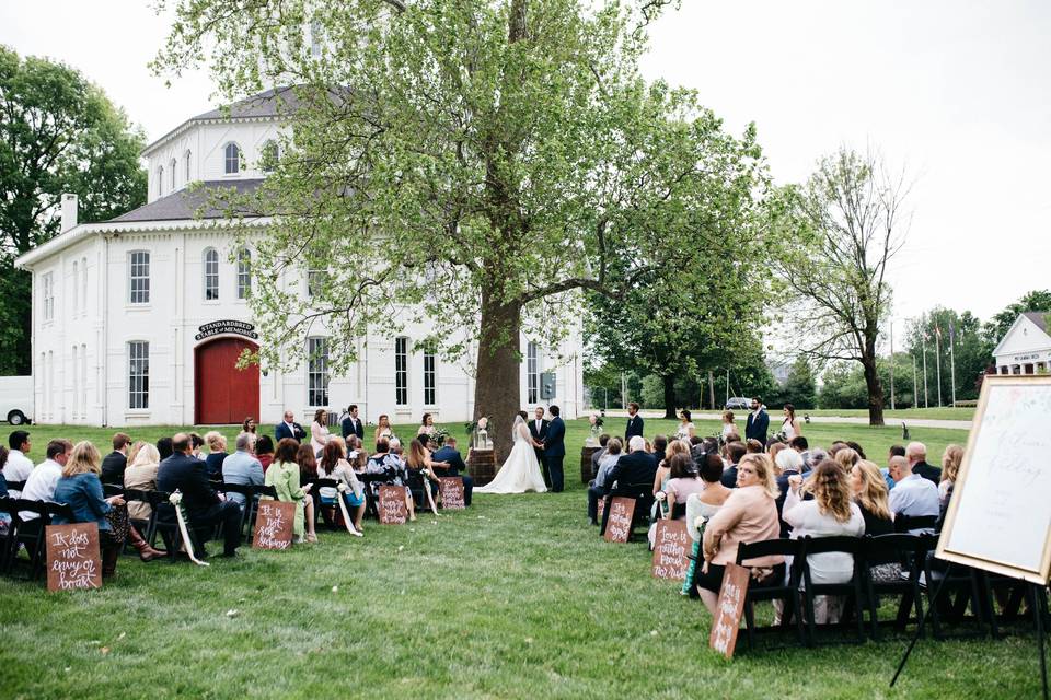 Round Barn Wedding