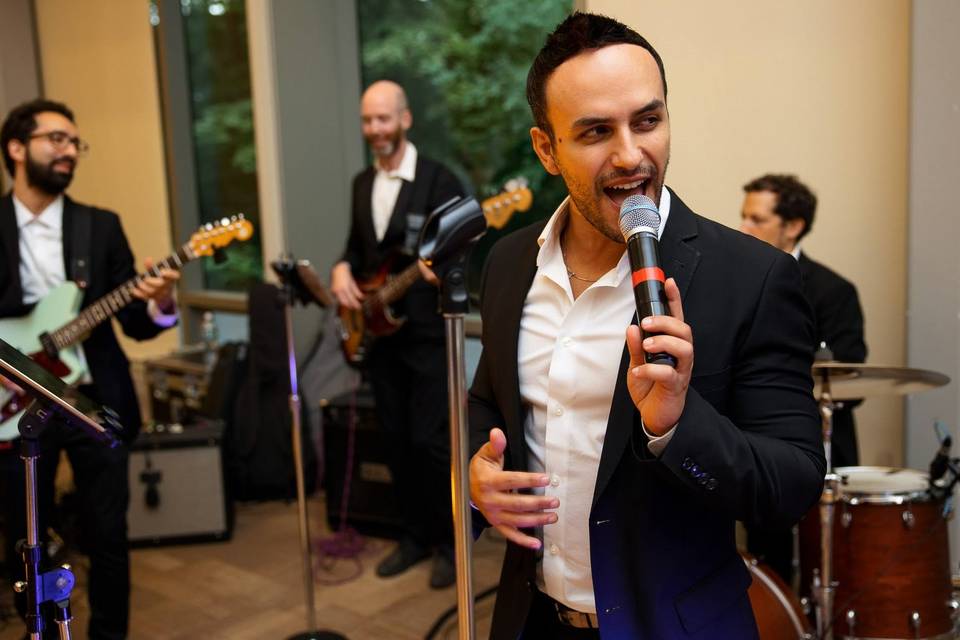 The Shuk Music Group - Best Je