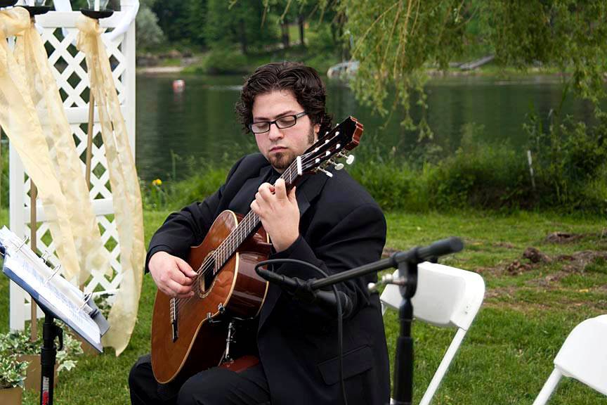 Alan Rigoletto - Guitarist