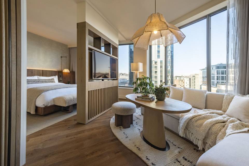 City Junior Suite