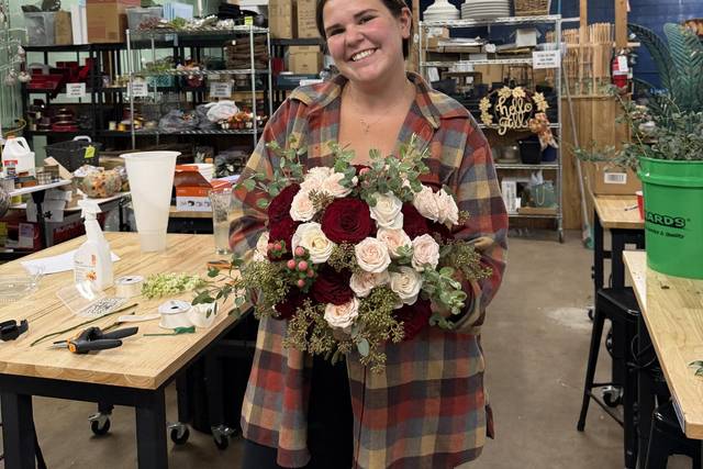 Jessie w/ bridal bouquet