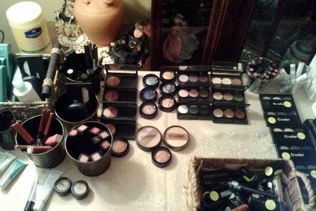 Makeup to apply