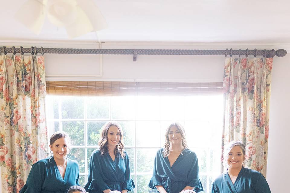 Bride with Bridesmaids