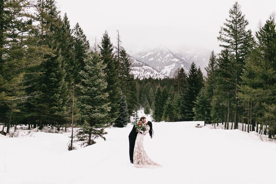 Bigfork Montana Winter Wedding