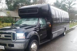 Party bus in black