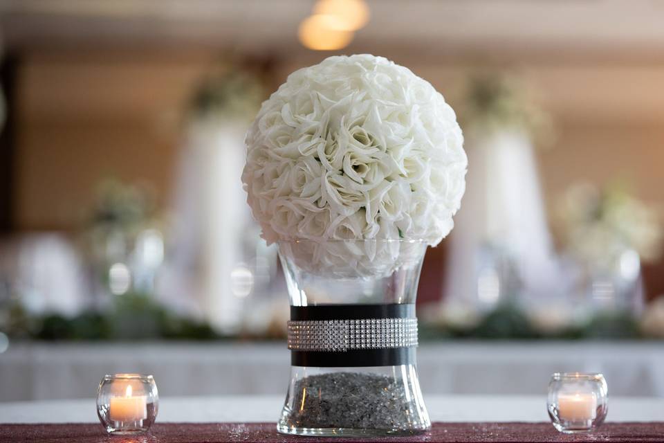 Flower Ball w Low Flare Vase