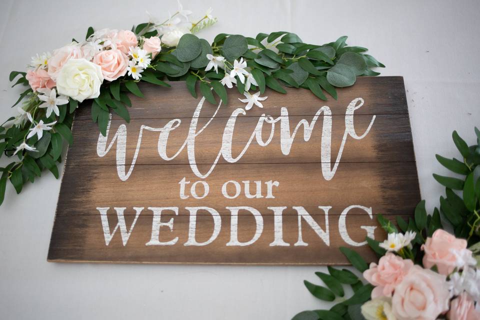 Welcome Sign w Florals 2