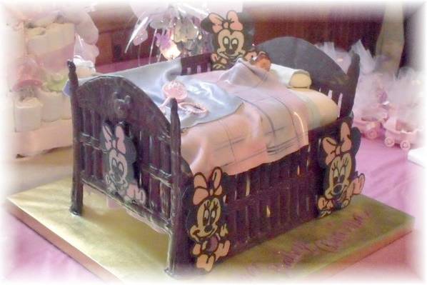 Chocolate Baby shower crib
