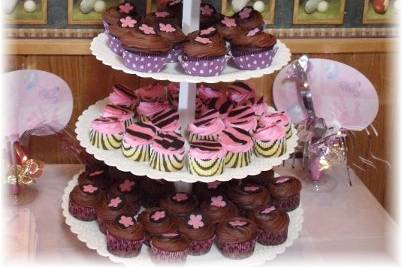 Baby shower Pink & Brown with fondant babies