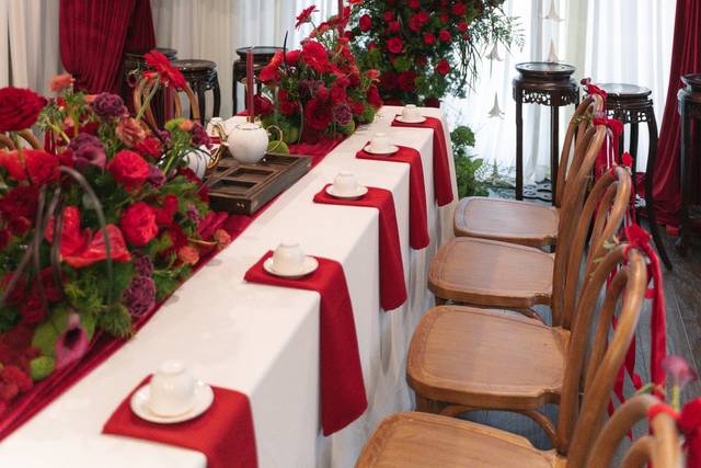 Modern Luxury Red Tea Ceremony