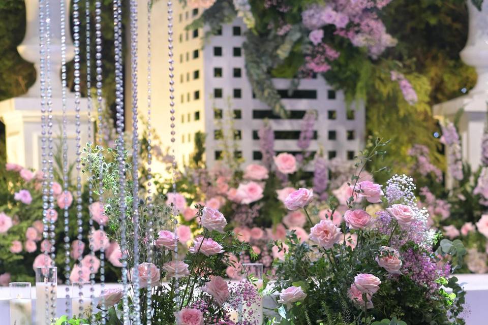 European-Inspired Garden Roman