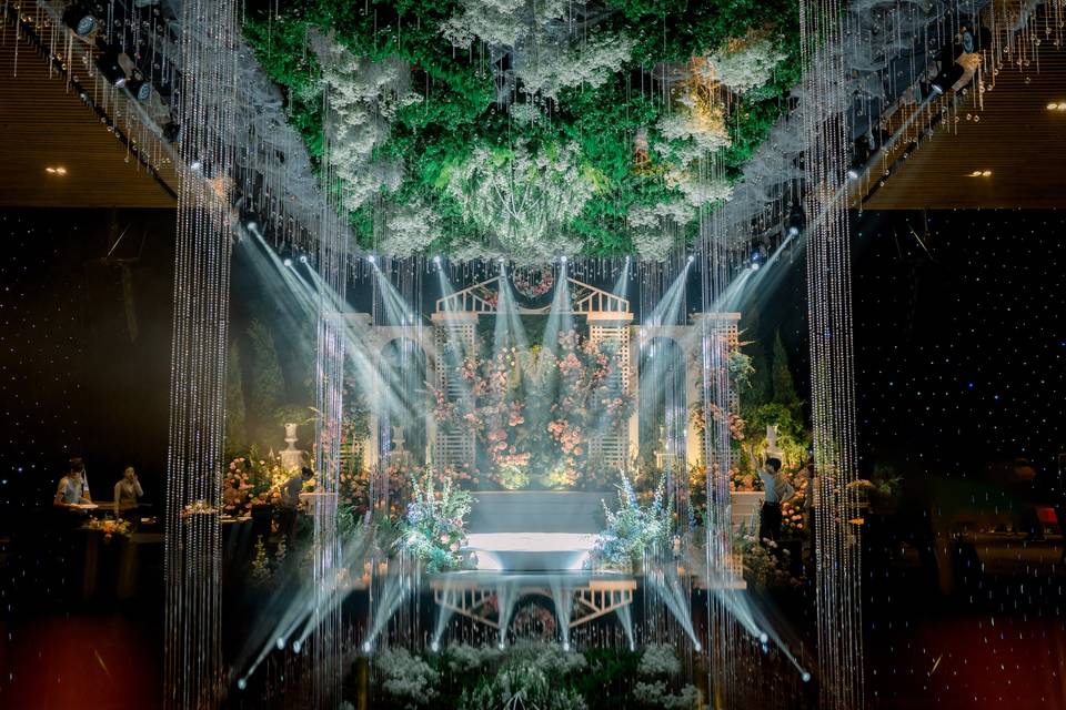 High-End Luxury Wedding Drapin
