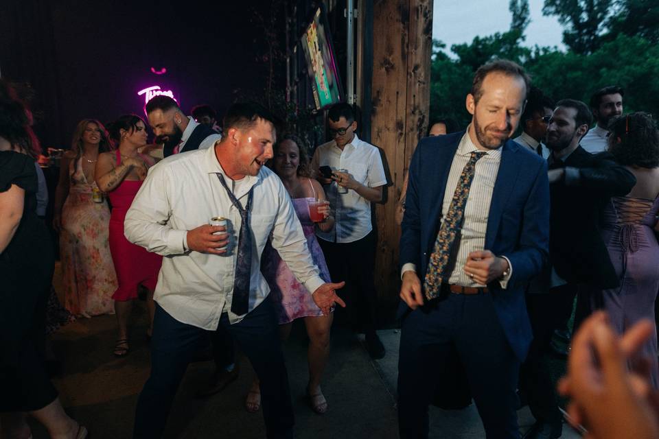 Wont leave the dancefloor!