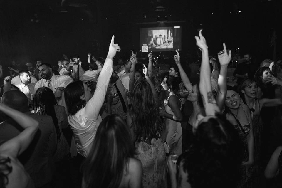 Dancefloor always packed!