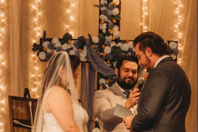 WeddingWire_4 (1).jpg