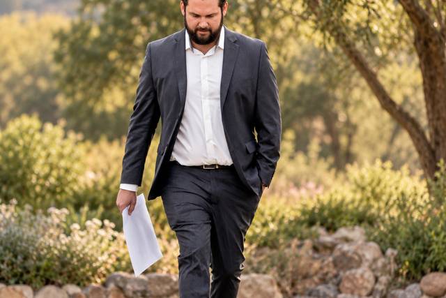 WeddingWire_ready_walk_photo.jpg