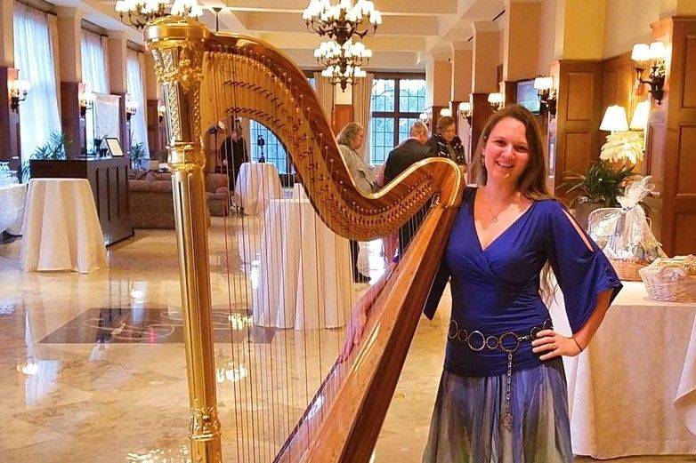 Chanah Ambuter, Michigan Harpist