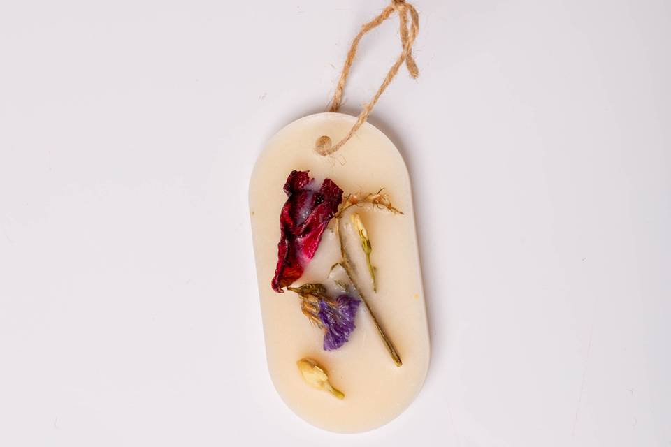 Soy Wax bars w/ dried flowers