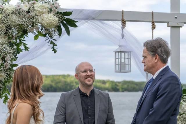 Blake Baggott - Wedding Officiant