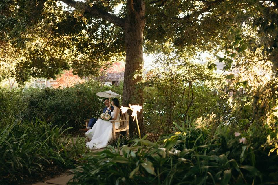 Couple waking down the aisle