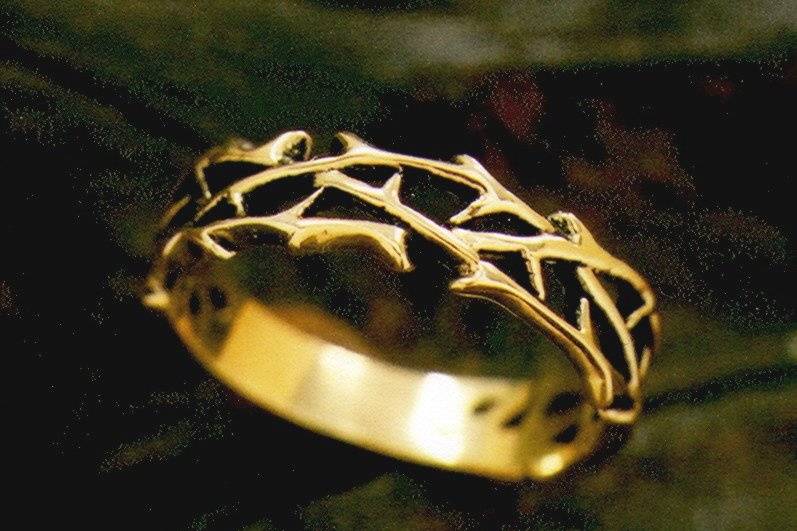 Men Wedding Band crown of thorns in two tone gold